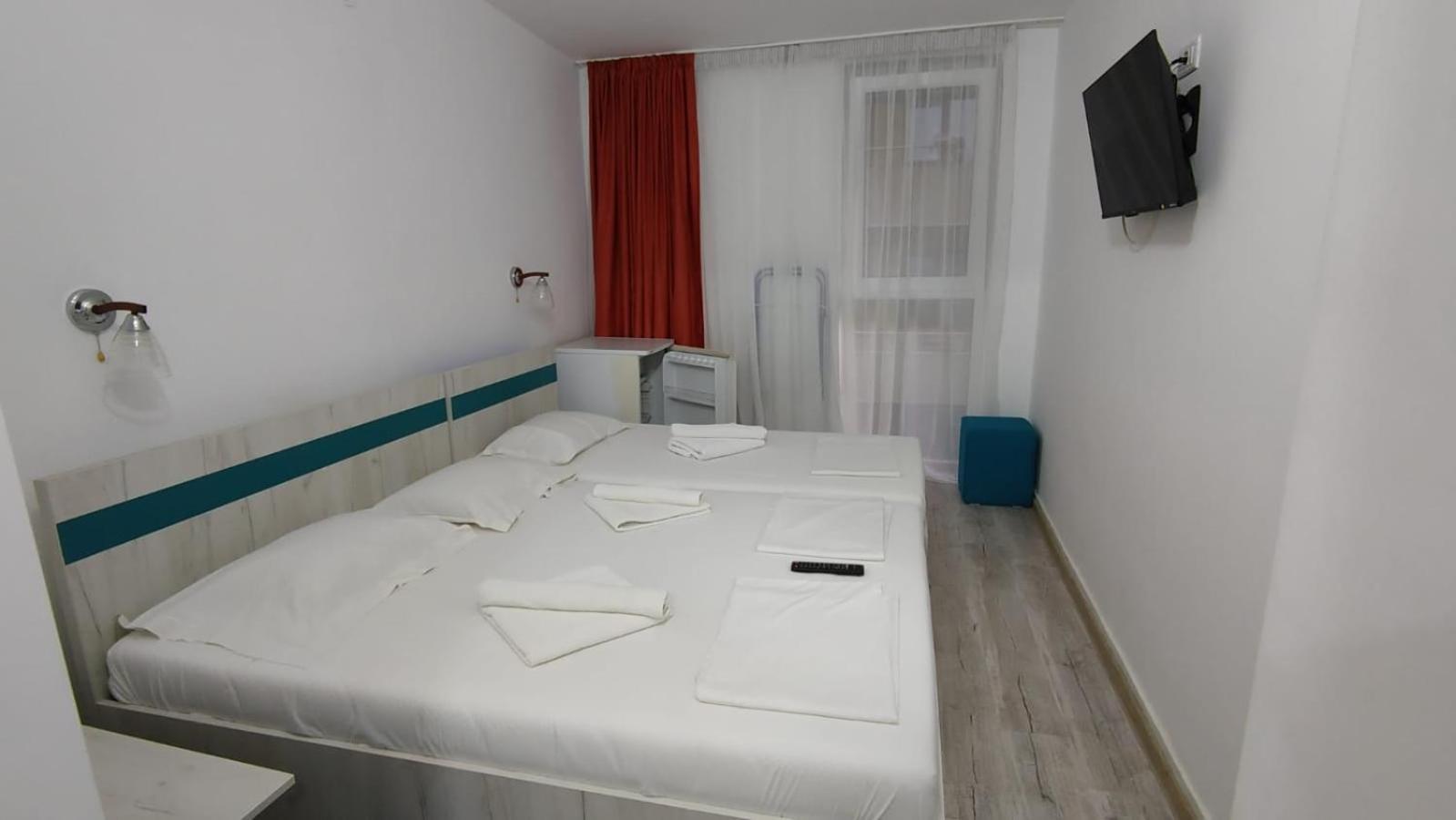 Hotel Minerva Эфорие Норд Экстерьер фото