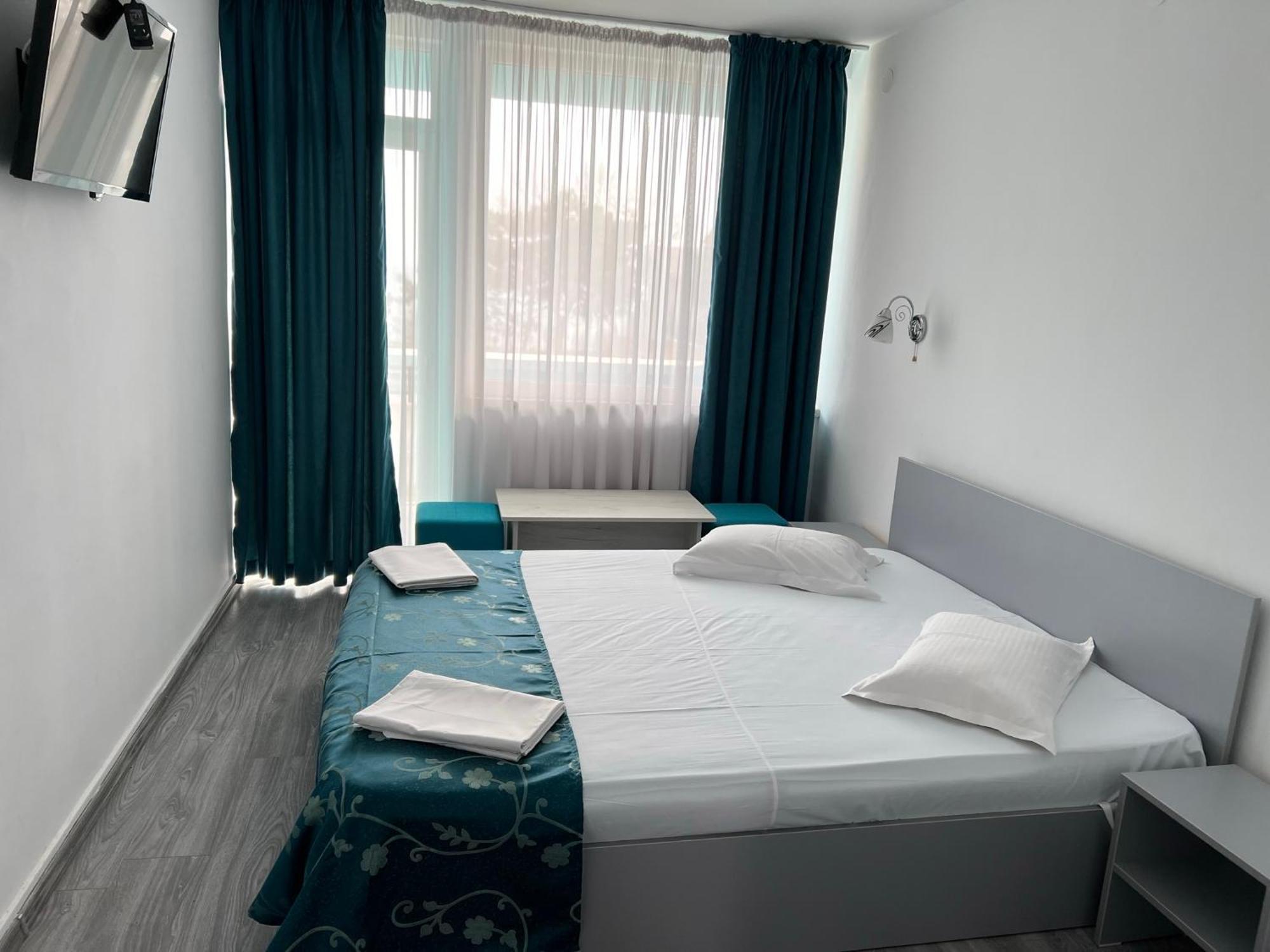 Hotel Minerva Эфорие Норд Экстерьер фото