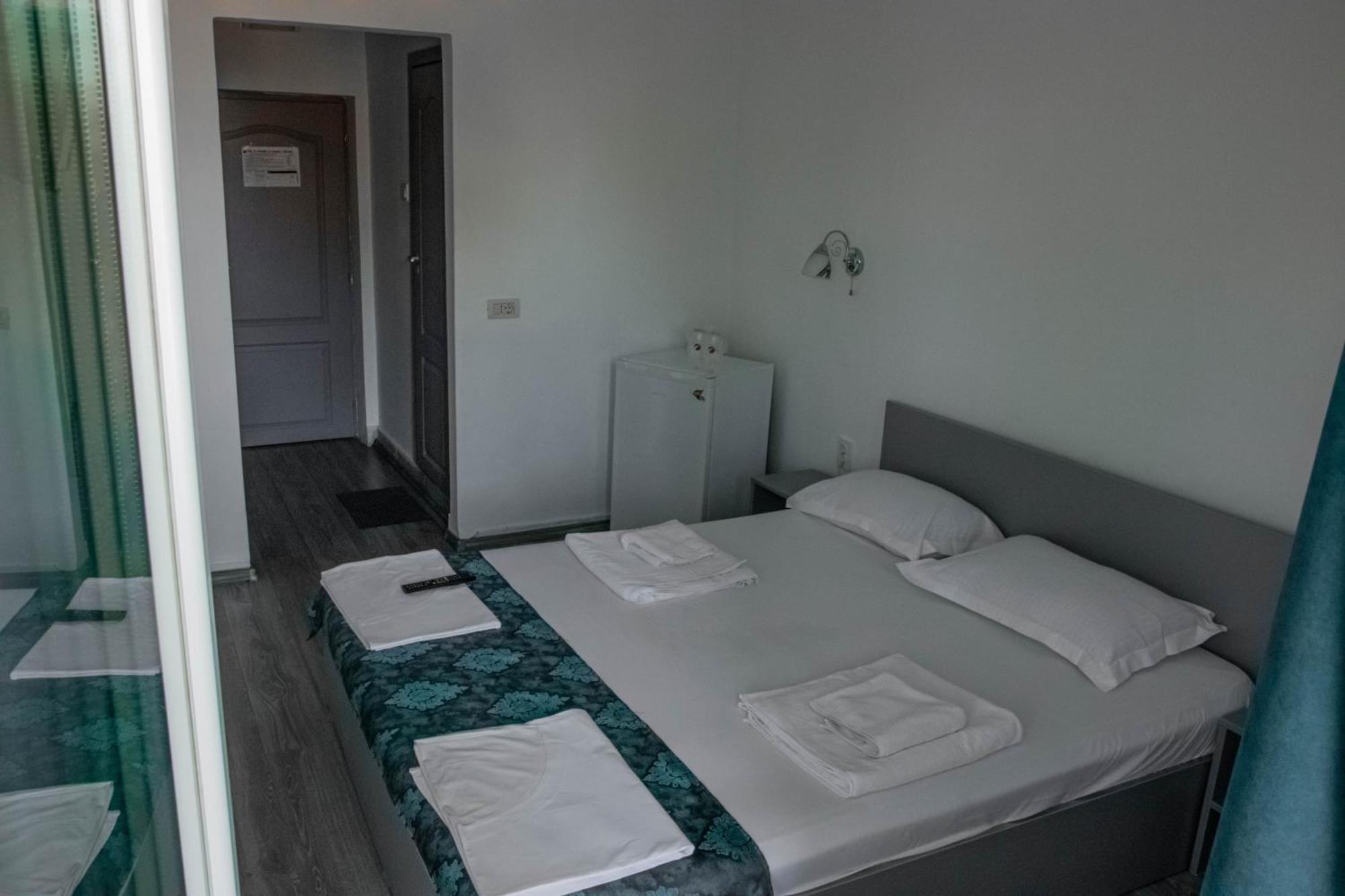 Hotel Minerva Эфорие Норд Экстерьер фото