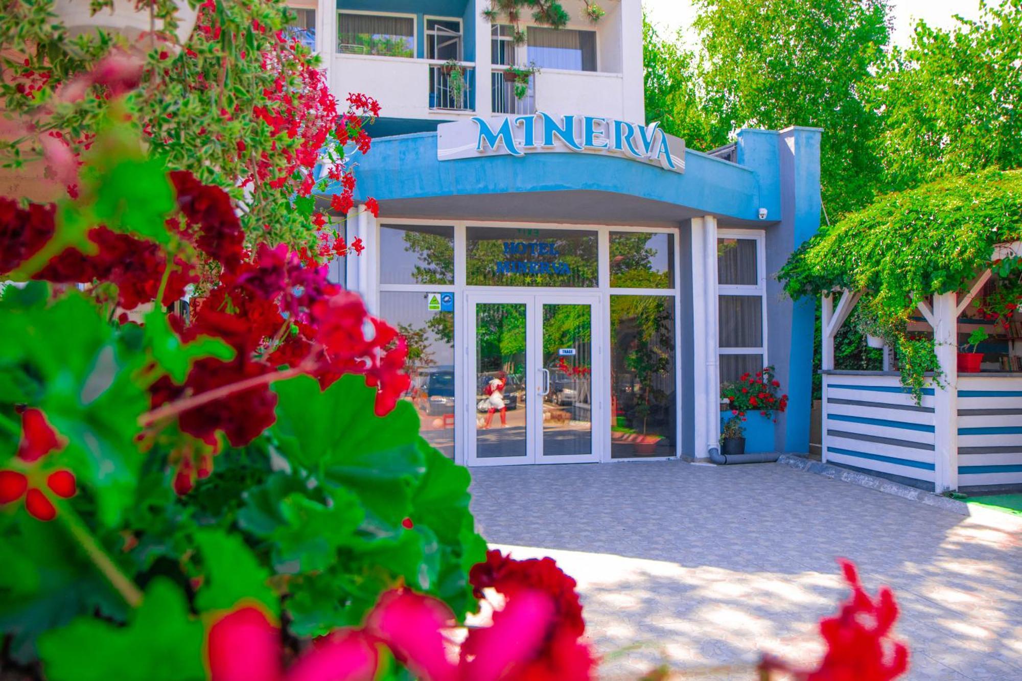 Hotel Minerva Эфорие Норд Экстерьер фото